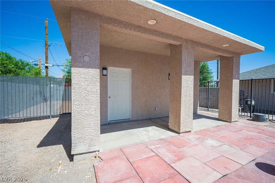 5240 East Monroe Avenue Property Photo 82