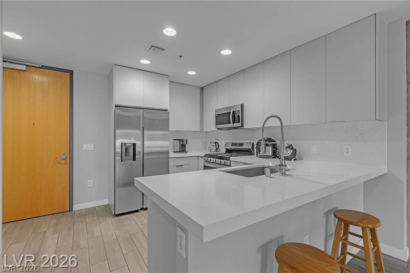 353 East Bonneville Avenue 557 Property Photo 25