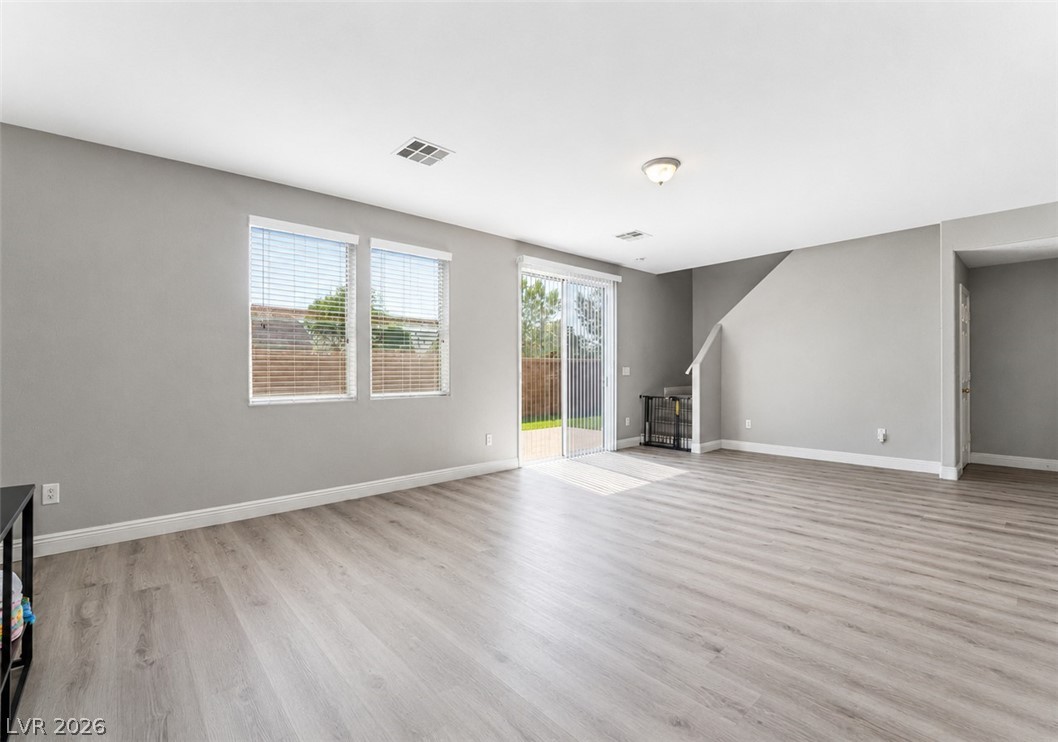 6008 Cragged Draw Street Property Photo 11