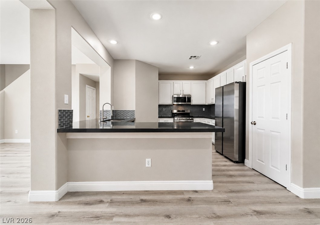 6008 Cragged Draw Street Property Photo 15