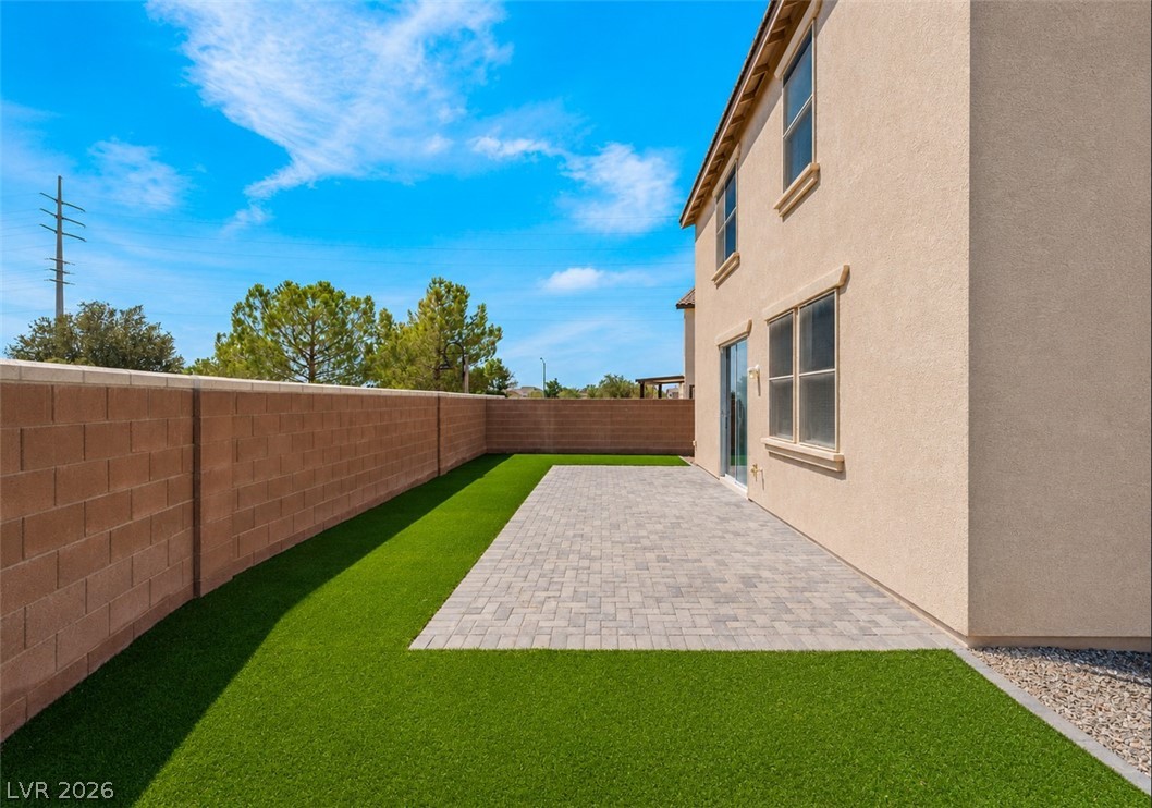 6008 Cragged Draw Street Property Photo 35