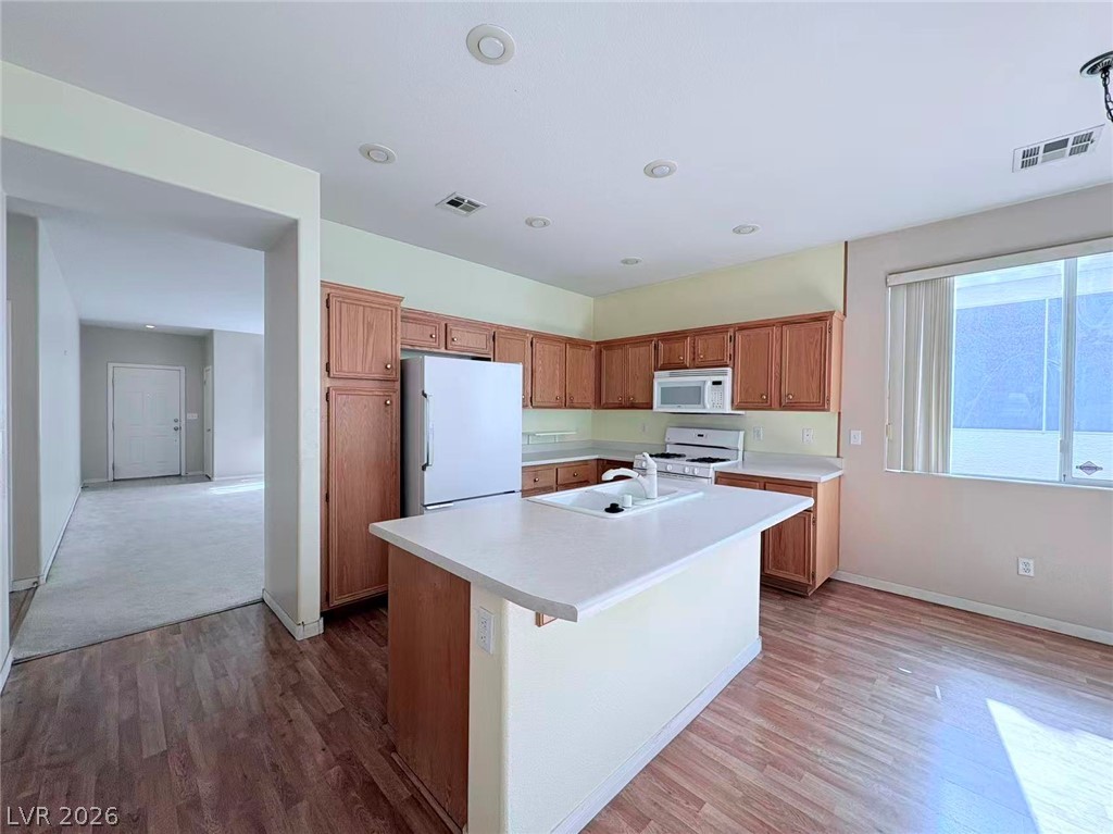 9570 Windborne Avenue Property Photo 11