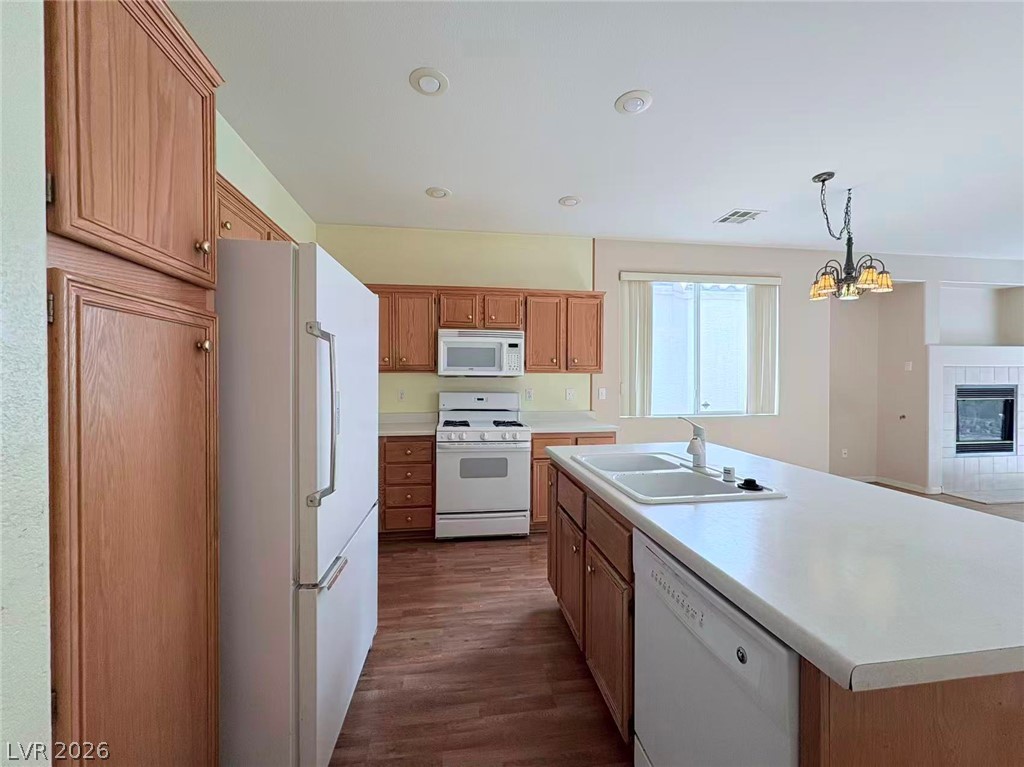 9570 Windborne Avenue Property Photo 12