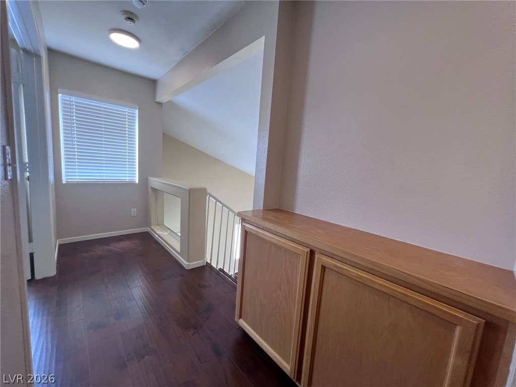 3440 Middle View Drive Property Photo 34
