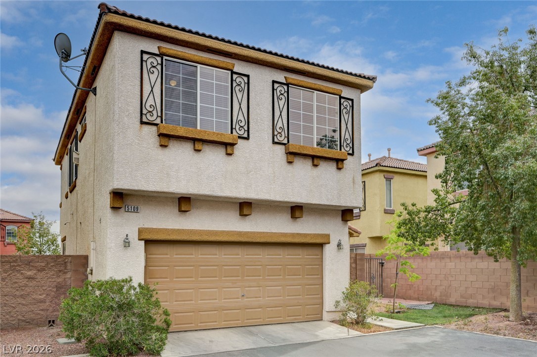 5109 Silent Valley Avenue Property Photo 2