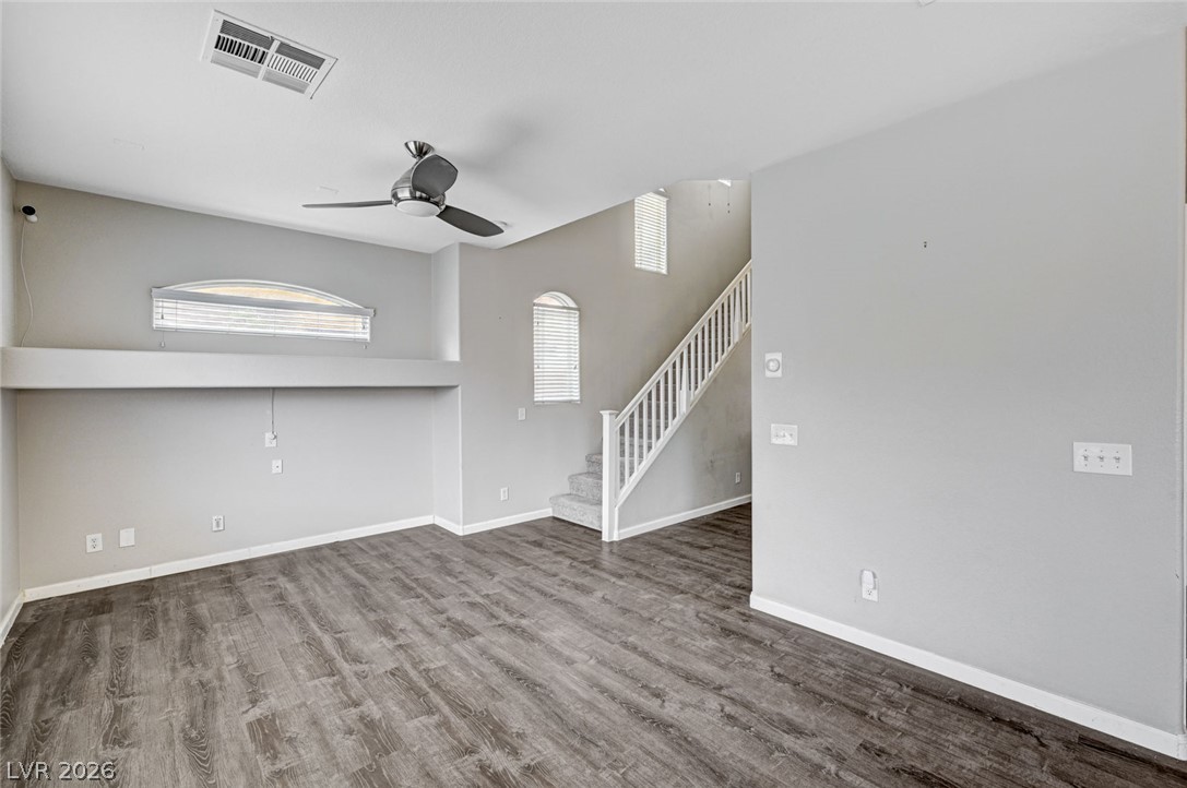 5109 Silent Valley Avenue Property Photo 8