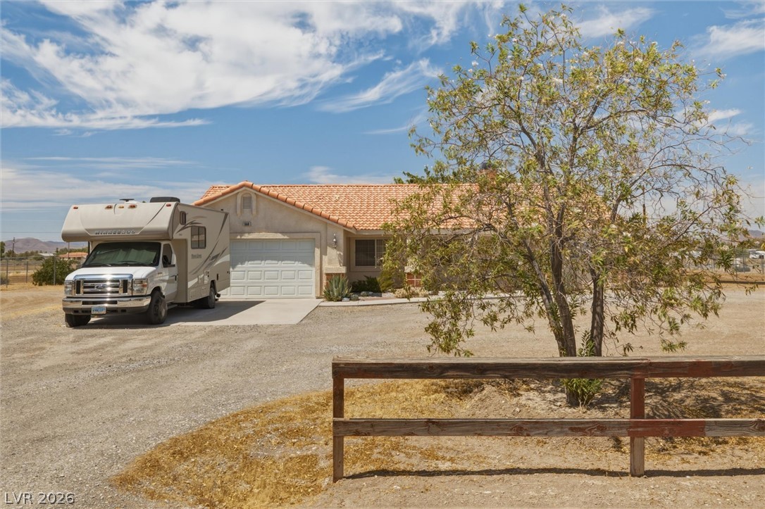 1660 Tiptop Trail Property Photo 4