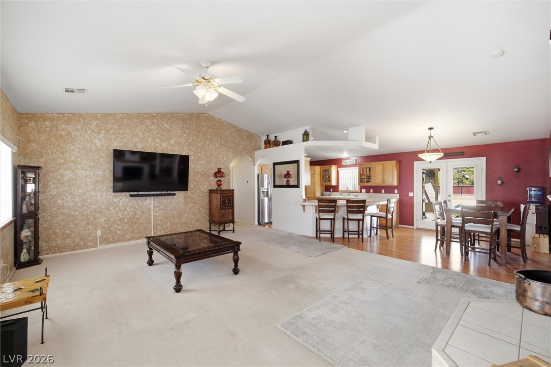 1660 Tiptop Trail Property Photo 8