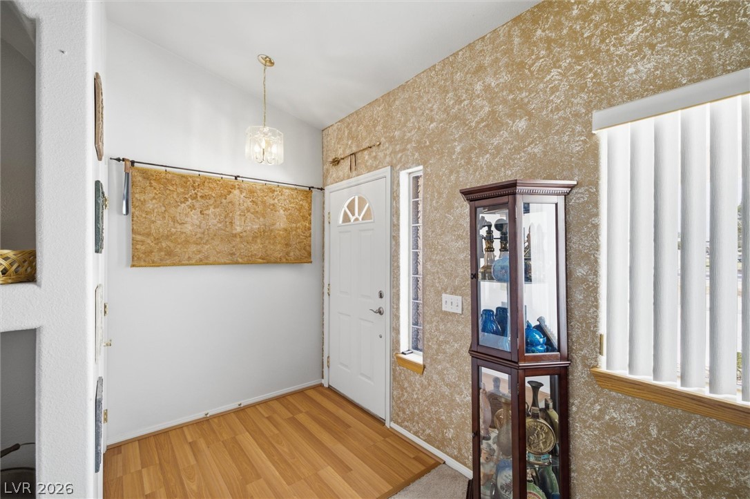 1660 Tiptop Trail Property Photo 9