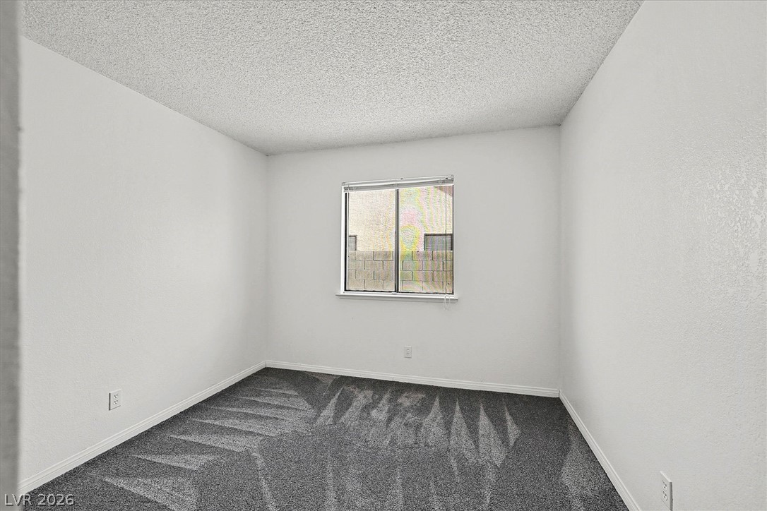 4824 Norway Lane Property Photo 17