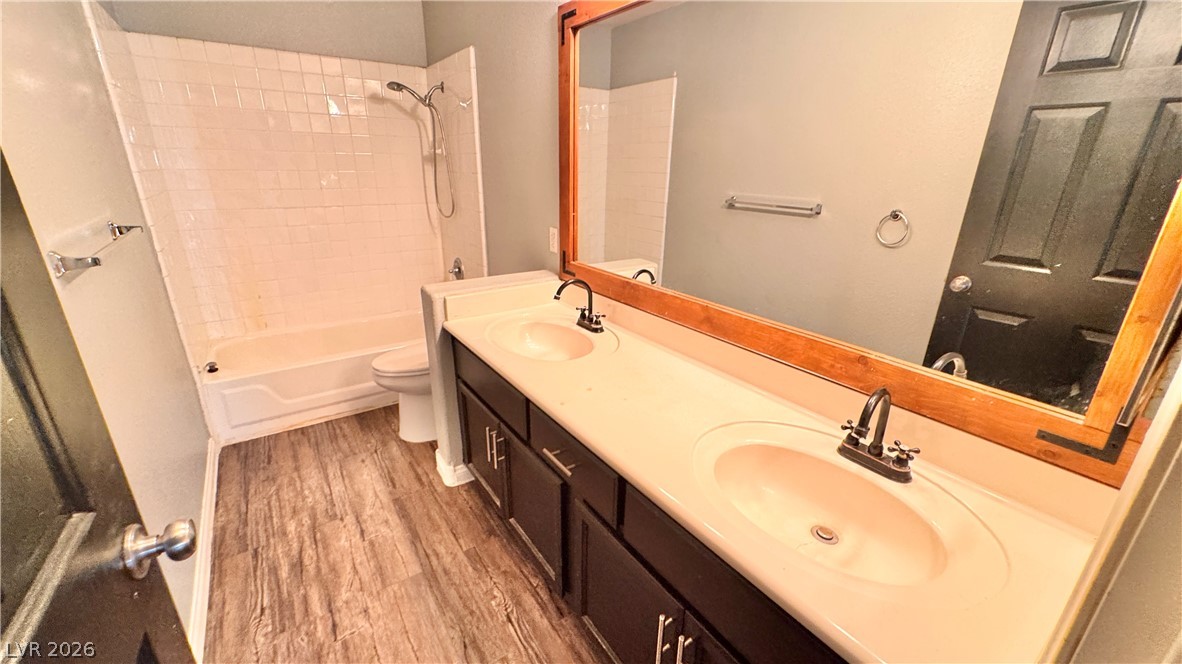 3725 Deer Flats Street Property Photo 11