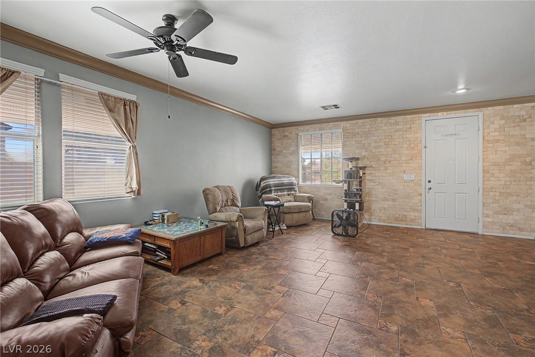 5536 Green Ferry Property Photo 6