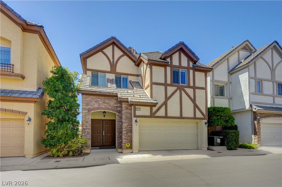 9213 Tudor Park Place Property Photo 1