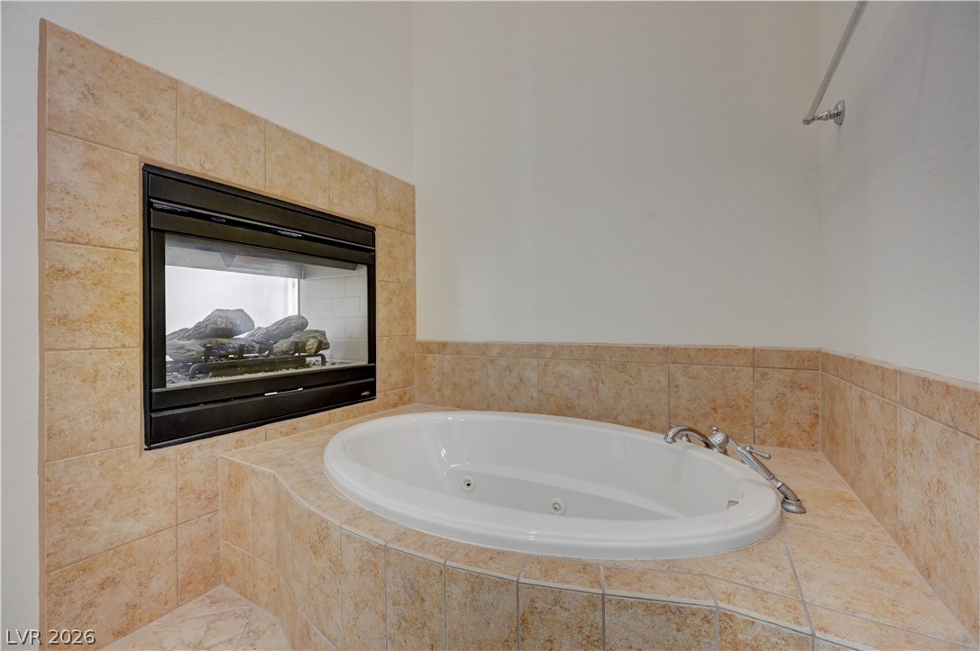 9213 Tudor Park Place Property Photo 17