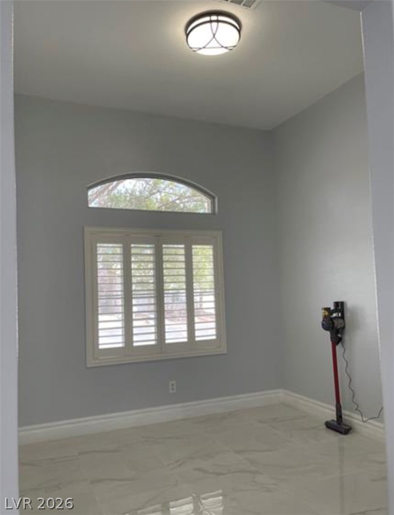 4711 San Palo Way Property Photo 3