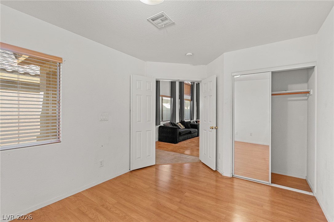 3220 Black Jade Avenue Property Photo 13