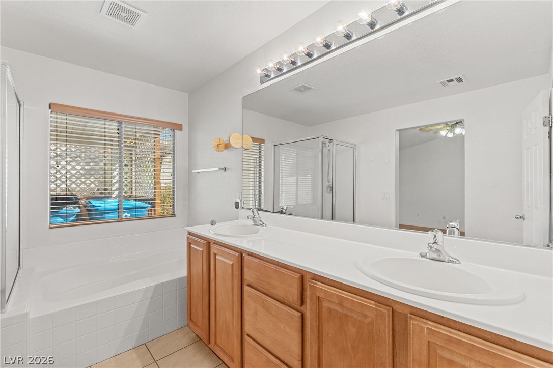 3220 Black Jade Avenue Property Photo 24