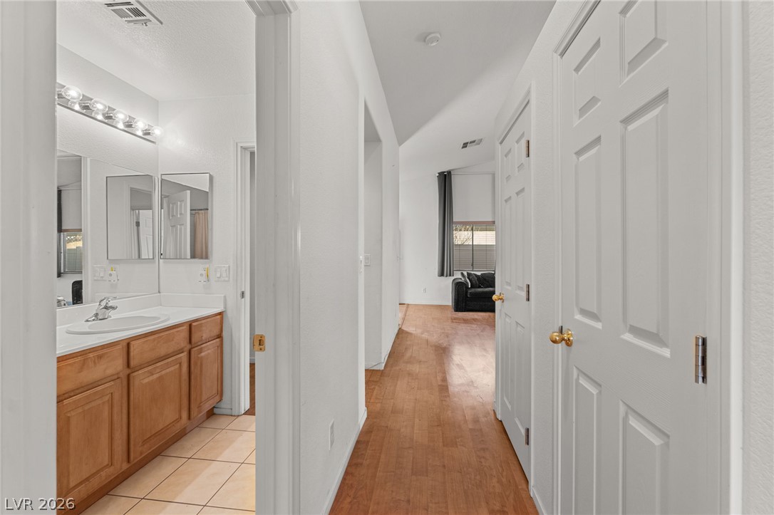 3220 Black Jade Avenue Property Photo 30