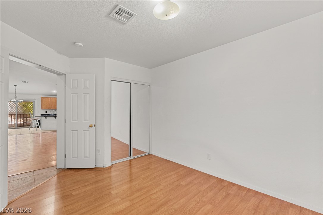 3220 Black Jade Avenue Property Photo 38