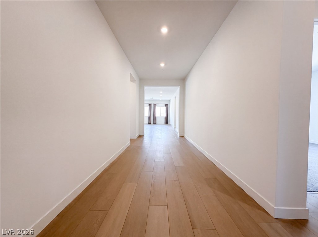 8219 Gusty Brook Street Property Photo 5
