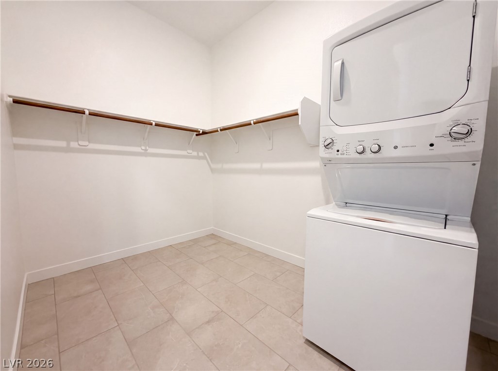 8219 Gusty Brook Street Property Photo 23