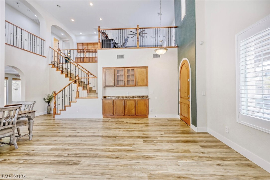 8592 Garden Valley Court Property Photo 4