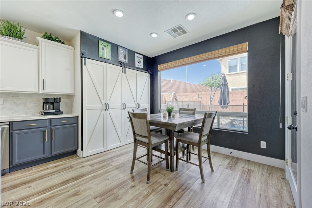 8592 Garden Valley Court Property Photo 10