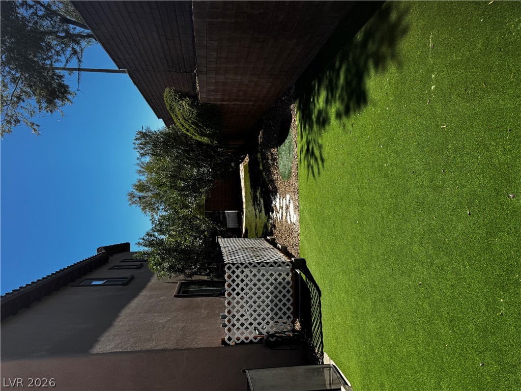 8592 Garden Valley Court Property Photo 34