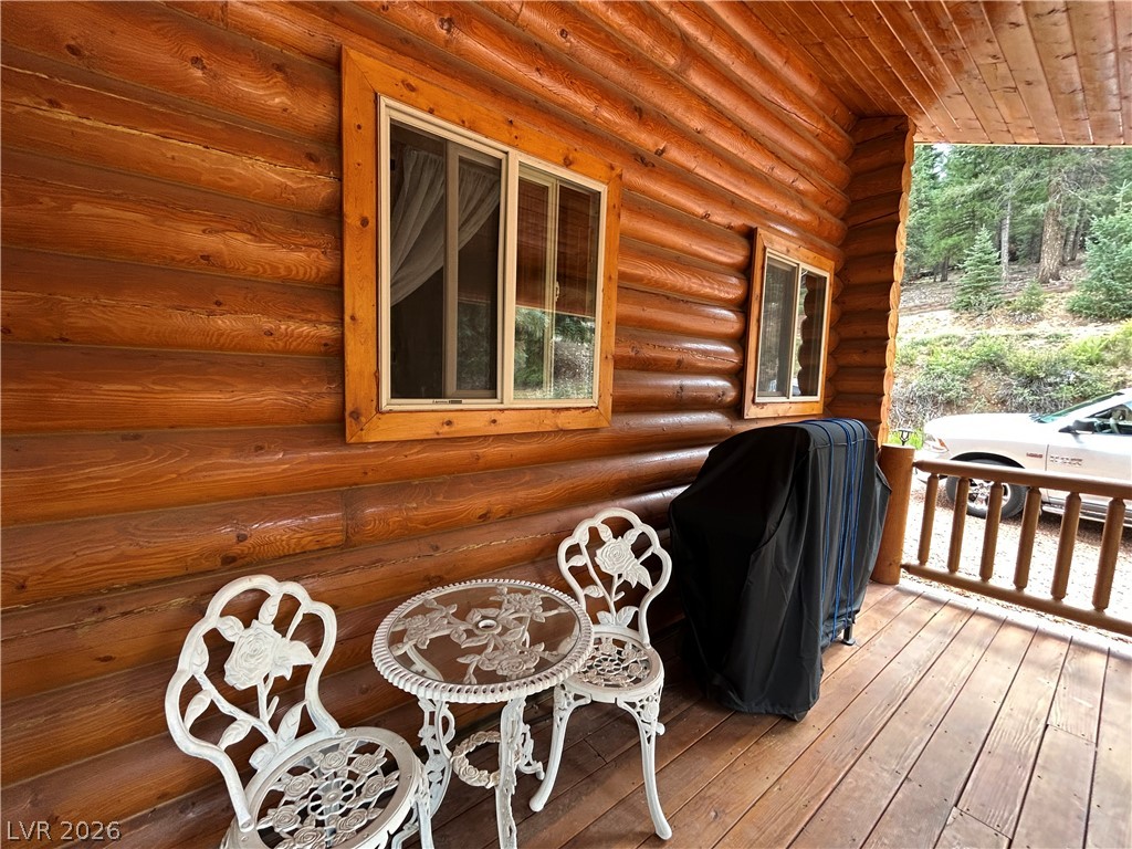 695 North Skyline View Drive Property Photo 27