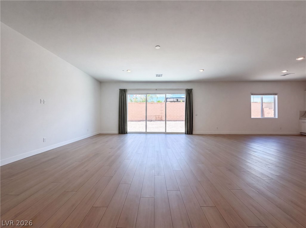 8239 Gusty Brook Street Property Photo 3