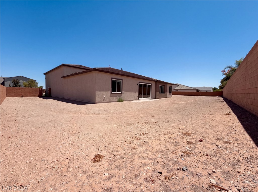 8239 Gusty Brook Street Property Photo 22