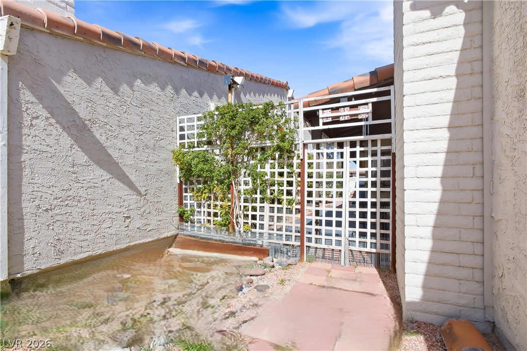 3009 Plaza De Rosa Property Photo 32