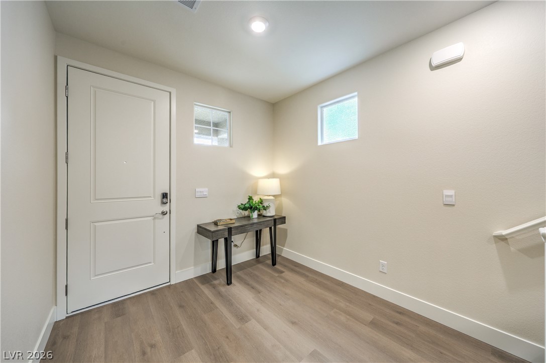1198 Kaylis Cove Place Property Photo 5