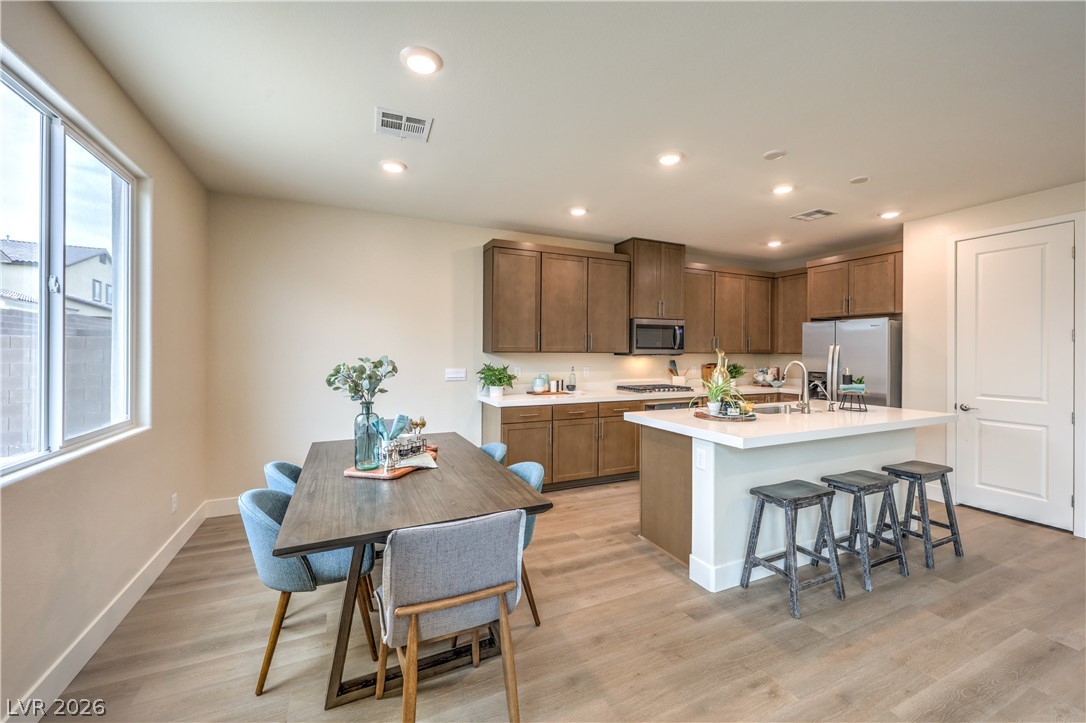 1198 Kaylis Cove Place Property Photo 16