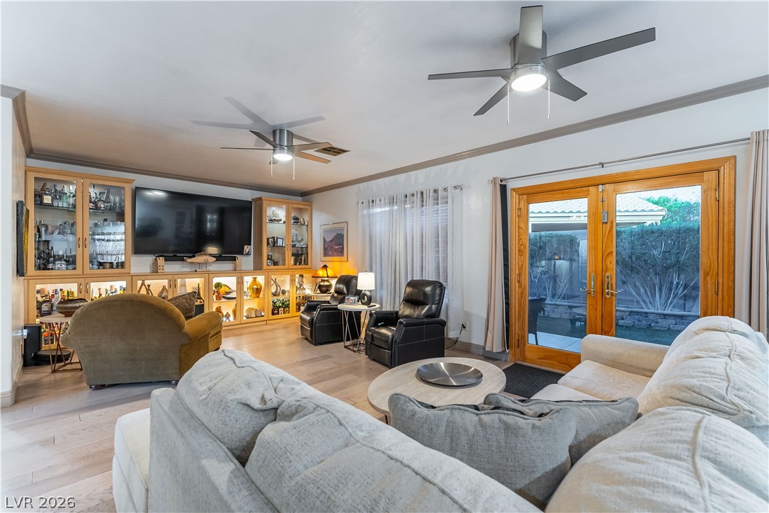 4064 Russian Rider Drive Property Photo 17