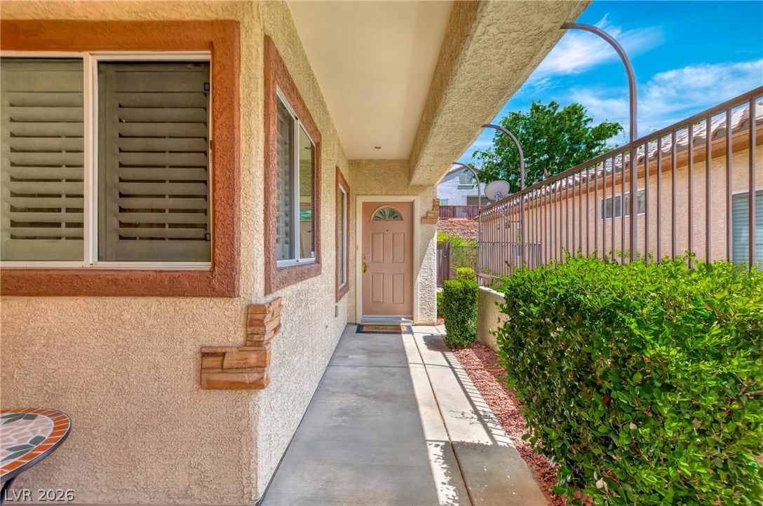 2328 Fossil Canyon Drive Property Photo 19