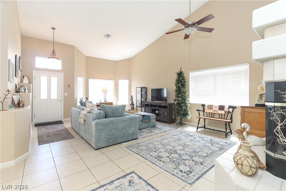 796 Capri Drive Property Photo 11