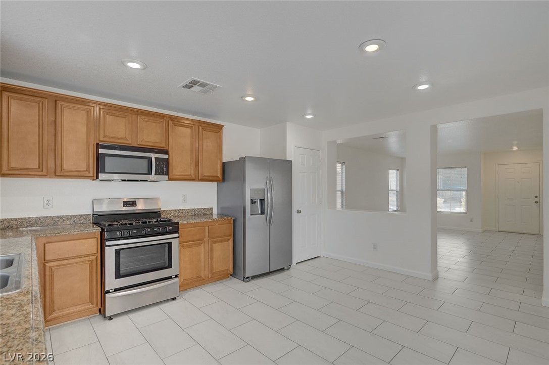 5672 Park City Avenue Property Photo 7