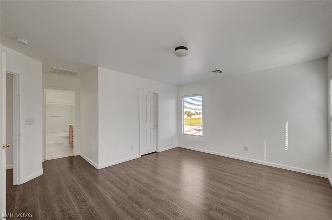 5672 Park City Avenue Property Photo 12