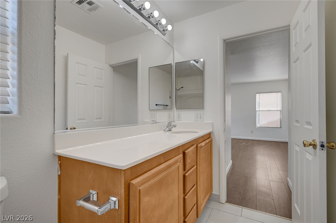 5672 Park City Avenue Property Photo 15