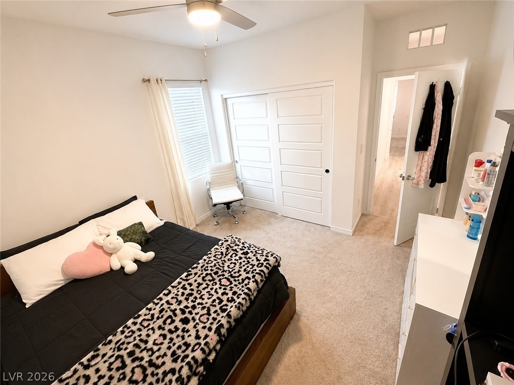 3936 Snow Fawn Avenue Property Photo 4