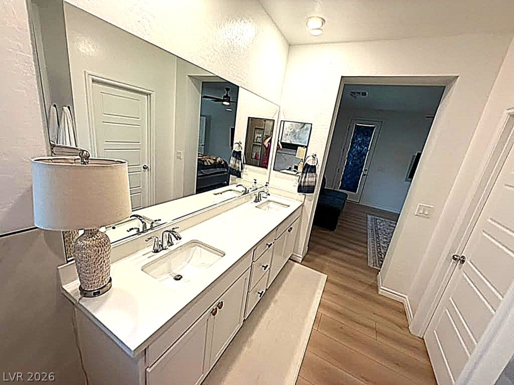3936 Snow Fawn Avenue Property Photo 24