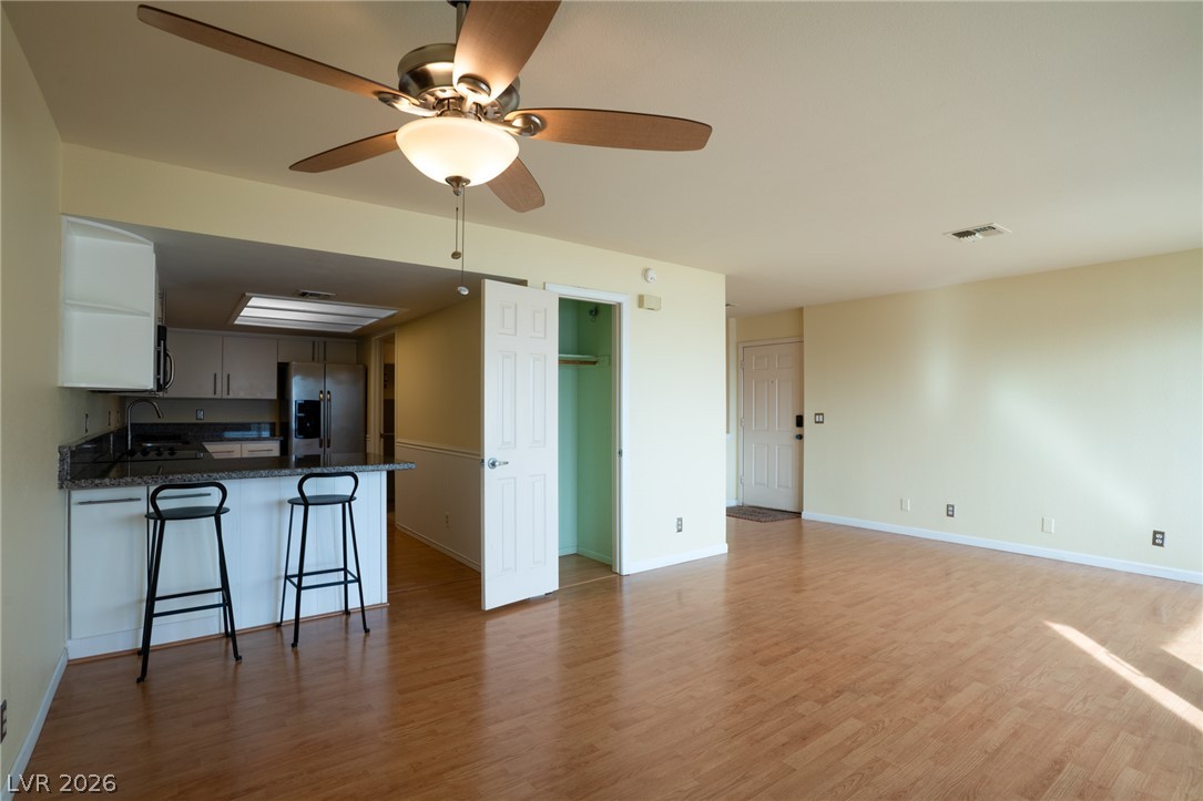 687 Marina Drive 32 Property Photo 9
