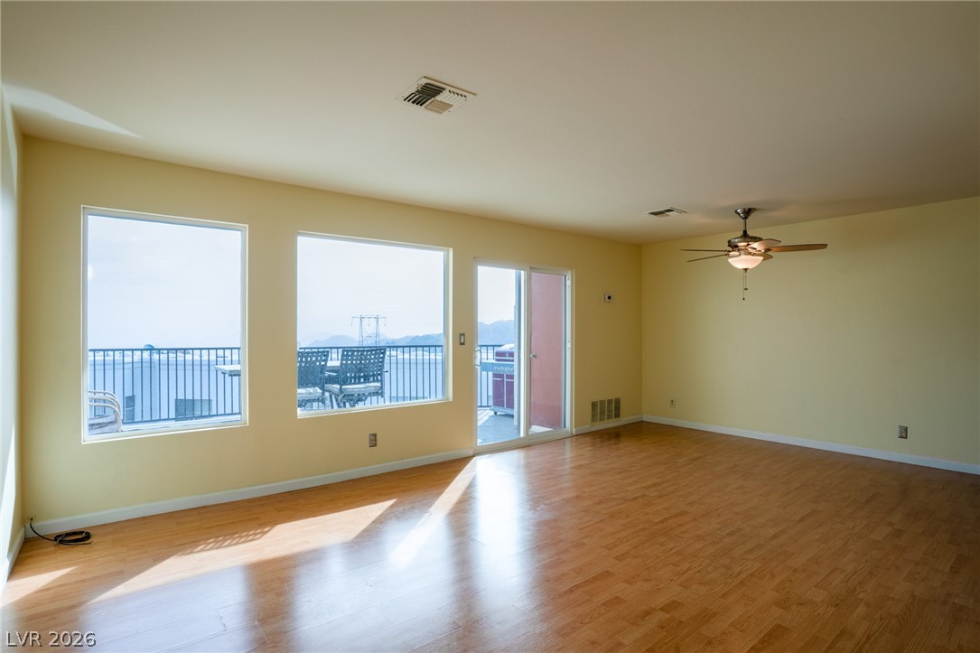 687 Marina Drive 32 Property Photo 10
