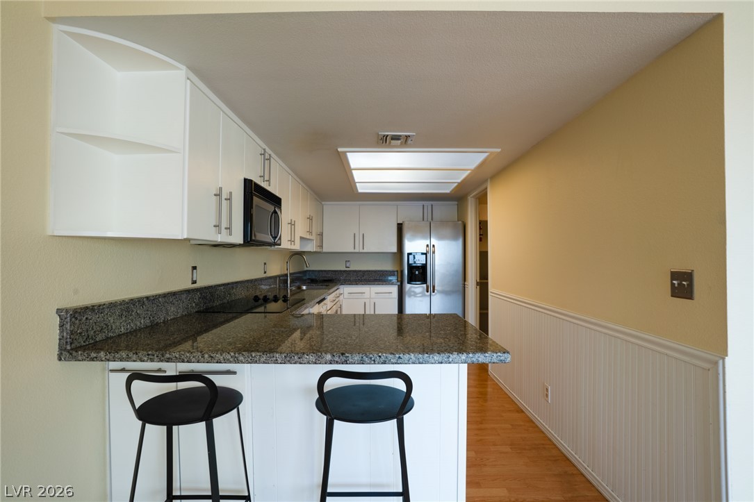 687 Marina Drive 32 Property Photo 16