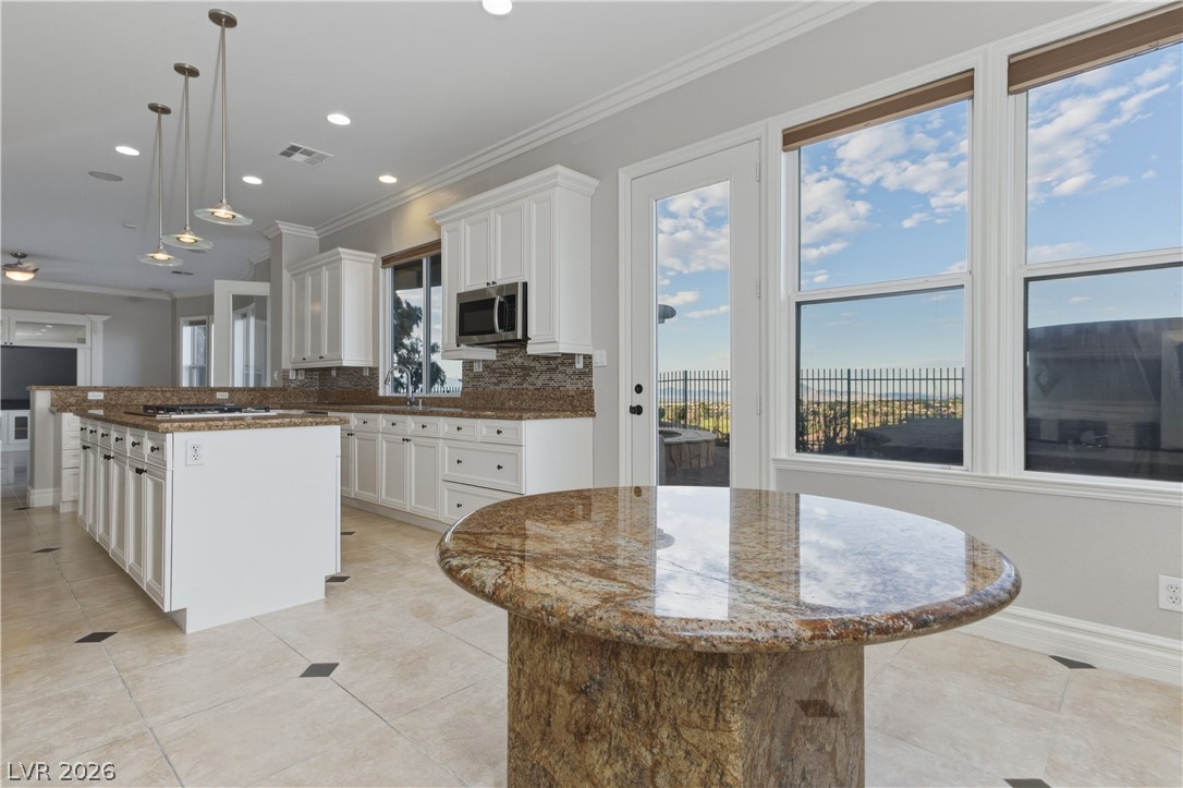1212 Martini Drive Property Photo 22