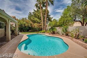 2644 White Pine Drive Property Photo 5