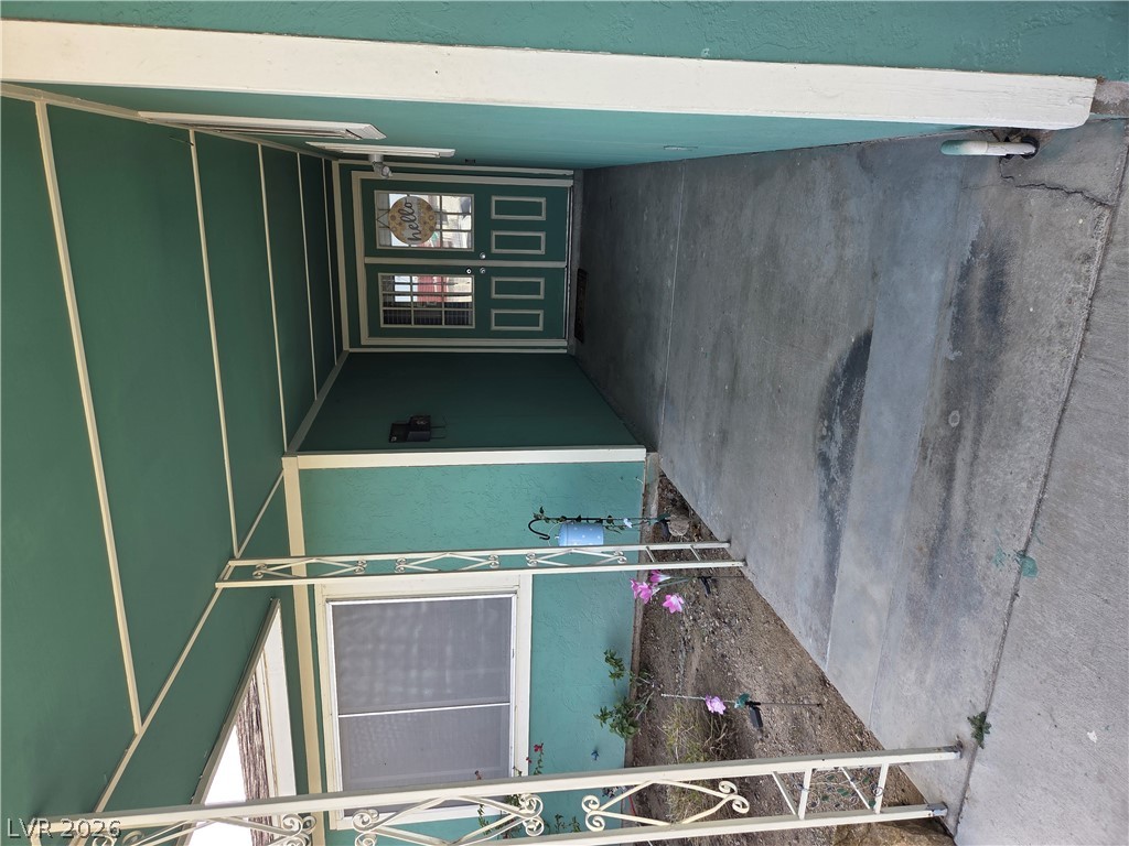 420 Huntly Road Property Photo 1