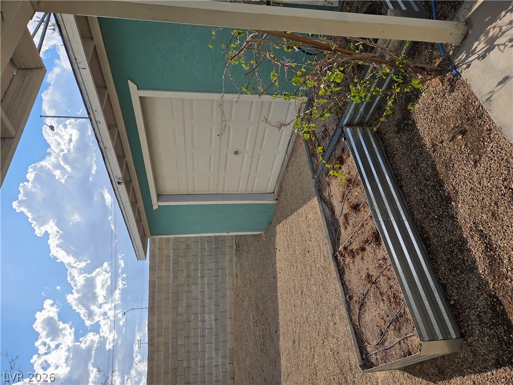 420 Huntly Road Property Photo 22