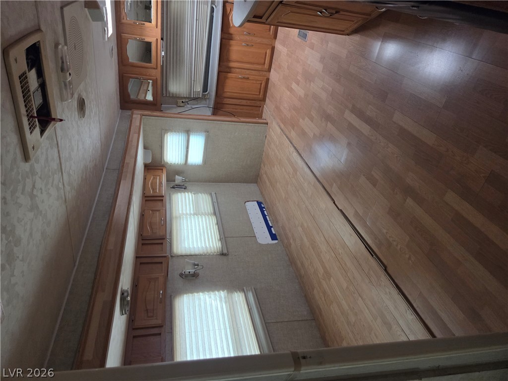 420 Huntly Road Property Photo 28